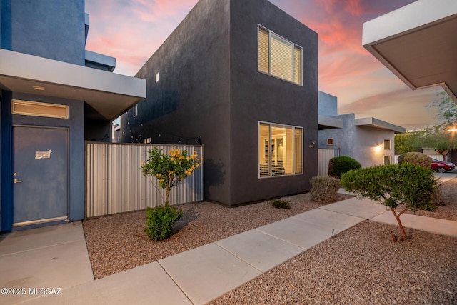 890 E Millenium Ct Unit E, Tucson, AZ 85719 - modern home featuring stucco siding