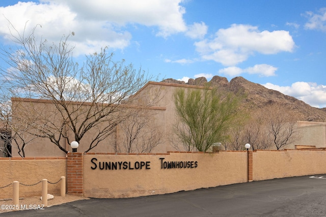 242 E Calle Turquesa, Tucson, AZ 85704 - community sign with a mountain view