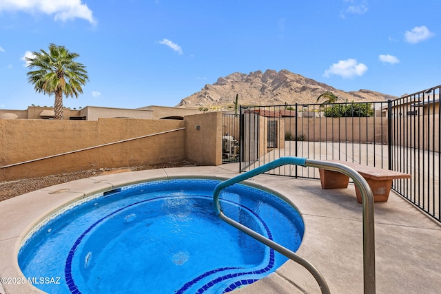 242 E Calle Turquesa, Tucson, AZ 85704 - view of pool featuring a mountain view and a hot tub