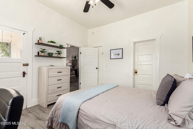 118 N Hoff Ave, Tucson, AZ 85705 - bedroom featuring light wood-style floors and a ceiling fan