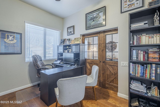 983 N Via Zahara Del Sol, Tucson, AZ 85748 - office space with wood finished floors and baseboards
