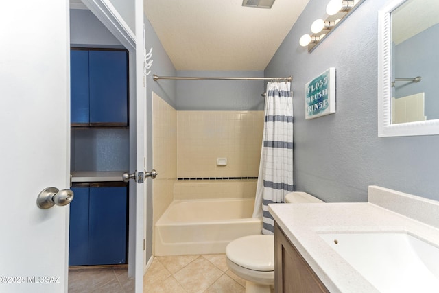 7612 E Callisto Cir Unit 60, Tucson, AZ 85715 - bathroom featuring toilet, shower / bath combination with curtain, vanity, tile patterned floors, and a textured wall