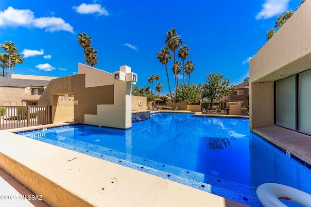 7612 E Callisto Cir Unit 60, Tucson, AZ 85715 - view of community pool