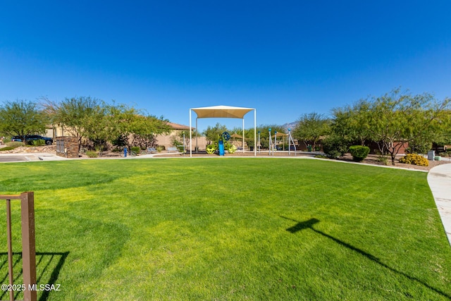 11815 N Silverscape Dr, Oro Valley, AZ 85737 - view of property's community featuring a yard
