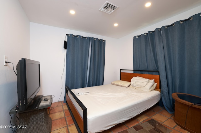 2931 N Mitch Dr, Tucson, AZ 85719 - bedroom with recessed lighting