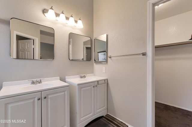 11561 N Eagle Peak Dr, Oro Valley, AZ 85737 - bathroom with two vanities