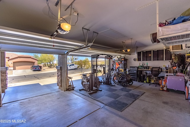 9978 N Niobrara Way, Tucson, AZ 85742 - garage with a garage door opener