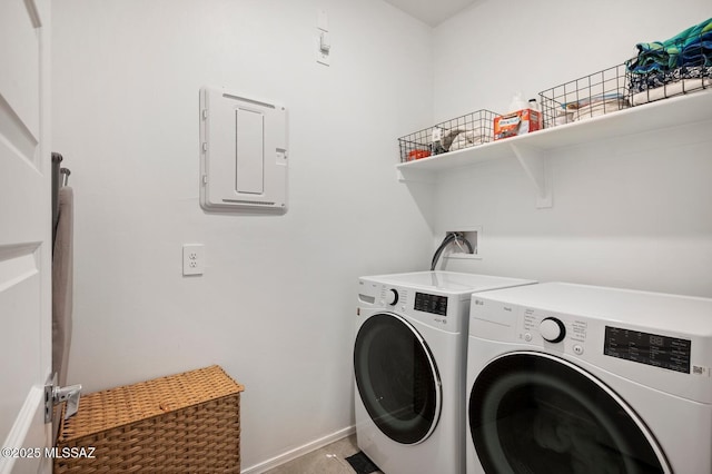 3579 N Kellen Canyon Ct, Tucson, AZ 85745 - laundry area featuring electric panel, independent washer and dryer, and baseboards