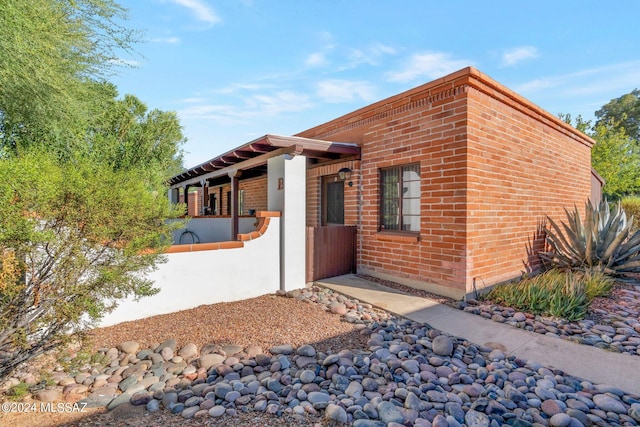 341 W Camino Penasco Apt B, Green Valley, AZ 85614 - view of front of home