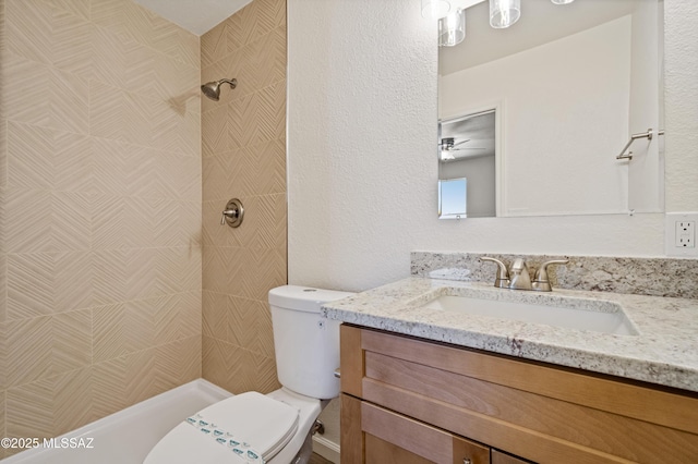 7112 S Haskins Dr, Tucson, AZ 85746 - full bath featuring vanity, toilet, and tiled shower