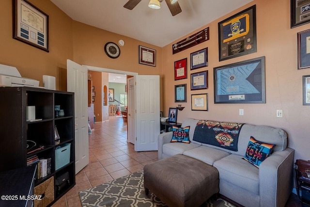 489 W Wedge Way, Green Valley, AZ 85614 - living area with tile patterned flooring and a ceiling fan