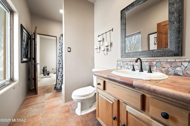 4 Mustang Trl, Sonoita, AZ 85637 - full bath with vanity, toilet, backsplash, curtained shower, and tile patterned flooring