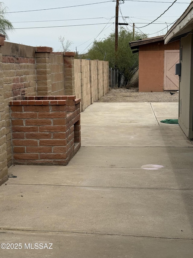 1036 W Michigan St, Tucson, AZ 85714 - view of patio