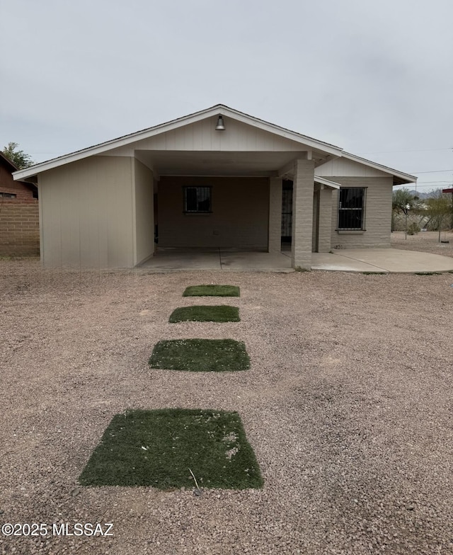 1036 W Michigan St, Tucson, AZ 85714 - view of front facade with brick siding