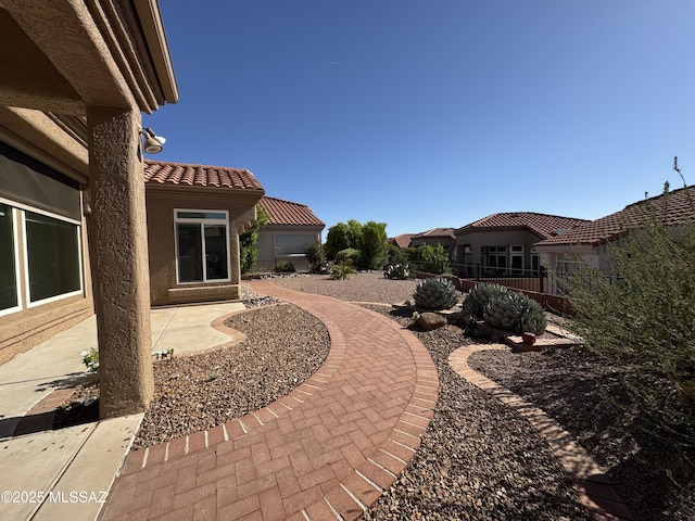 13942 N Cirrus Hill Dr, Oro Valley, AZ 85755 - view of yard with a patio area