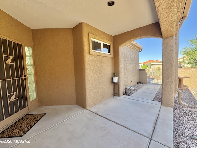 13942 N Cirrus Hill Dr, Oro Valley, AZ 85755 - view of patio featuring a gate