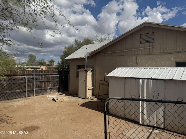 view of side of property