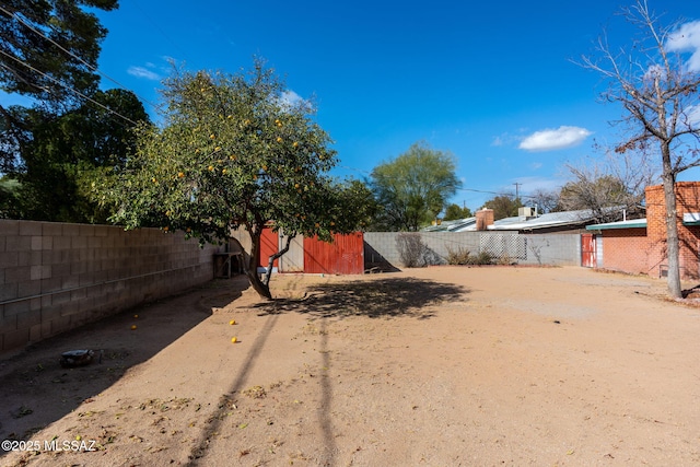 2702 E Prince Rd, Tucson, AZ 85716 - view of fenced backyard