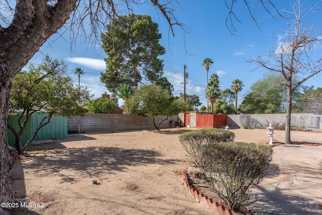 2702 E Prince Rd, Tucson, AZ 85716 - view of fenced backyard