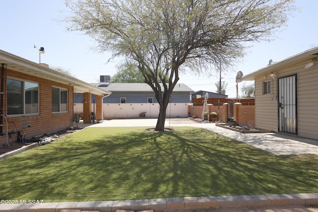 3010 E Sylvia St, Tucson, AZ 85716 - view of yard featuring a patio