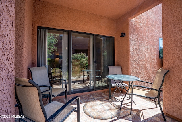 5051 N Sabino Canyon Rd Unit 1107, Tucson, AZ 85750 - view of patio / terrace
