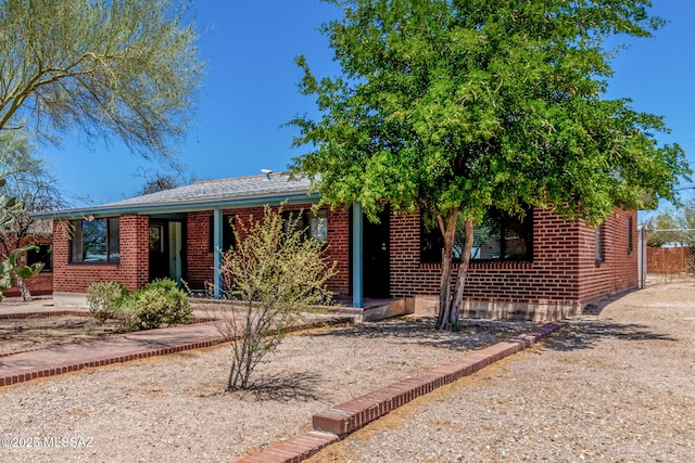 1111 E Lester St, Tucson, AZ 85719 - view of front facade featuring brick siding