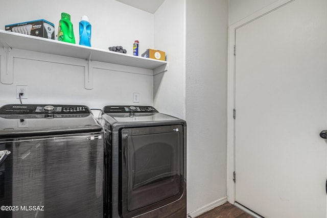 6399 S Sunrise Valley Dr, Tucson, AZ 85706 - washroom featuring washer and clothes dryer and dark wood-style floors