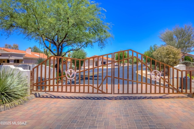 7275 E Vuelta Rancho Mesquite, Tucson, AZ 85715 - view of gate