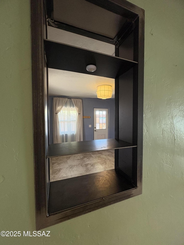 140 W 27th St, Tucson, AZ 85713 - view of corridor