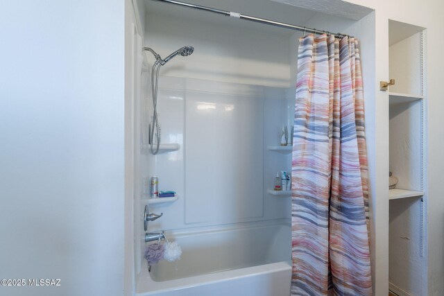 9845 N Volk Ave, Marana, AZ 85653 - full bath with shower / bath combo with shower curtain