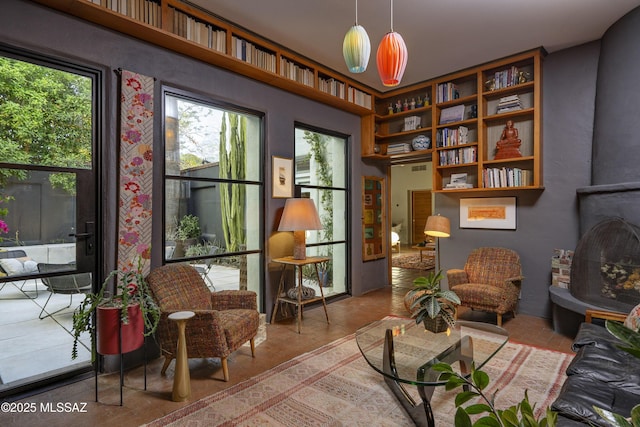 388 S Convent Ave, Tucson, AZ 85701 - view of sitting room