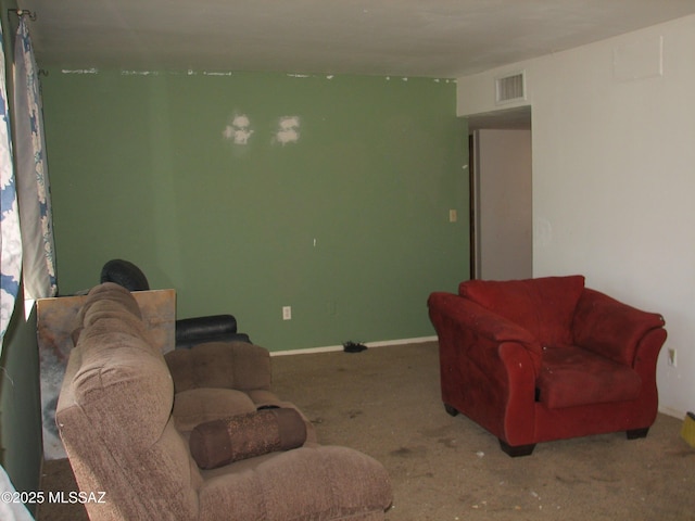487 E Patrick Dr, Benson, AZ 85602 - carpeted living area with baseboards