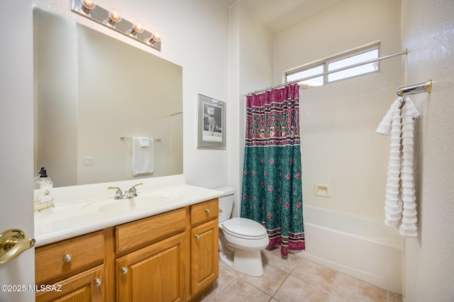 9345 N Cottage Garden Pl, Tucson, AZ 85743 - full bath with toilet, vanity, tile patterned flooring, and shower / bath combo with shower curtain