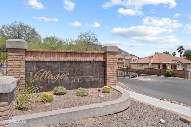 941 W Fox Ridge Ln, Oro Valley, AZ 85737 - view of community sign