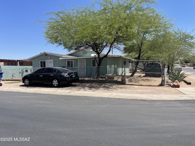 1202 E 26th St, Tucson, AZ 85713 - manufactured / mobile home featuring a gate