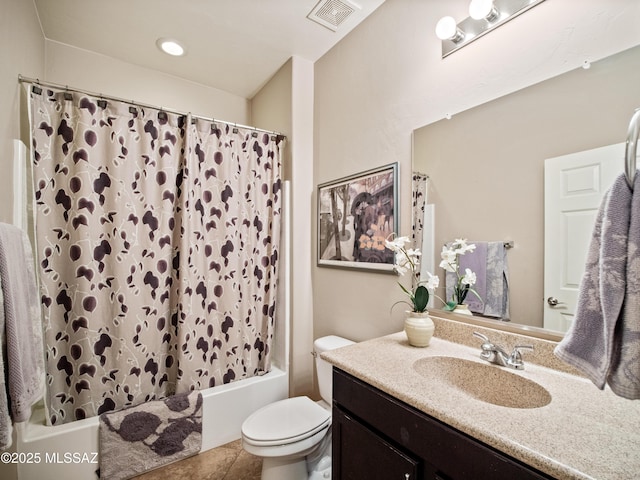 741 S Desert Haven Rd, Vail, AZ 85641 - bathroom with vanity, toilet, shower / bath combo, and tile patterned floors