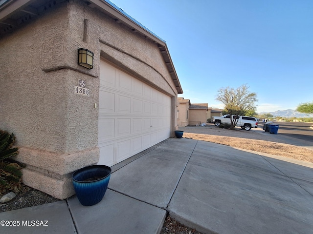 4396 S Valley Rd, Tucson, AZ 85714 - garage with driveway