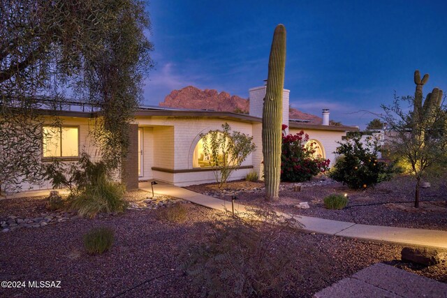 8628 N Placita Del Cardo, Tucson, AZ 85704 - ranch-style house with brick siding