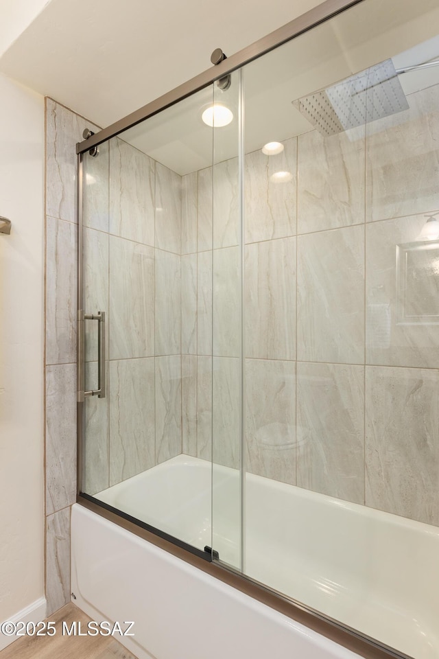 8628 N Placita Del Cardo, Tucson, AZ 85704 - full bath featuring bath / shower combo with glass door