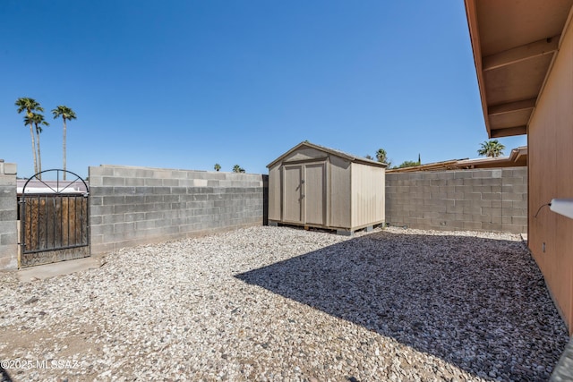 1716 S Sleepy Hollow Ave, Tucson, AZ 85710 - fenced backyard with a gate
