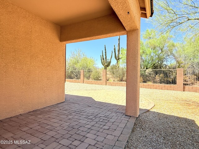 1320 W Bloomington Pl, Tucson, AZ 85755 - view of patio / terrace