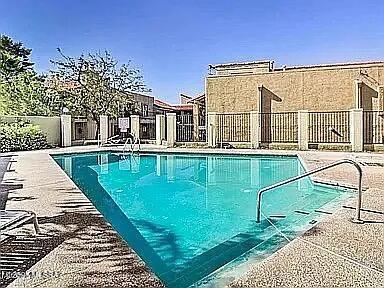 8271 N Oracle Rd Unit 146, Tucson, AZ 85704 - view of community pool