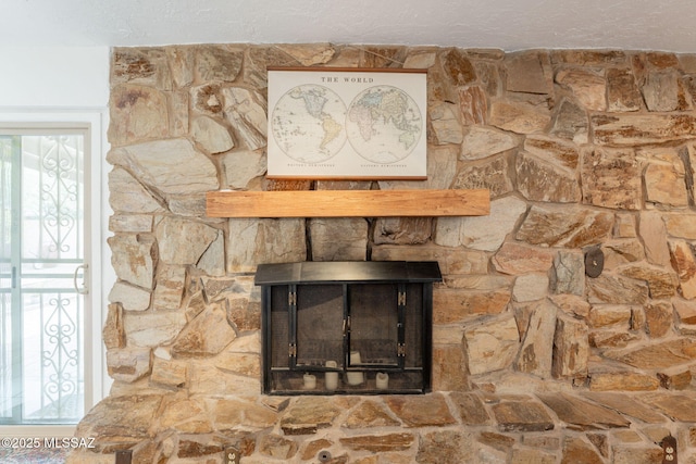 2501 W Calle Paraiso, Tucson, AZ 85745 - detailed view of a fireplace