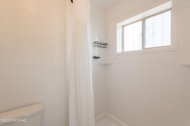 2501 W Calle Paraiso, Tucson, AZ 85745 - full bath featuring toilet and a shower with curtain