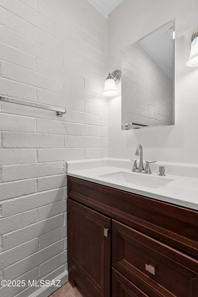 365 E Parkside St, Oracle, AZ 85623 - bathroom featuring vanity and ornamental molding