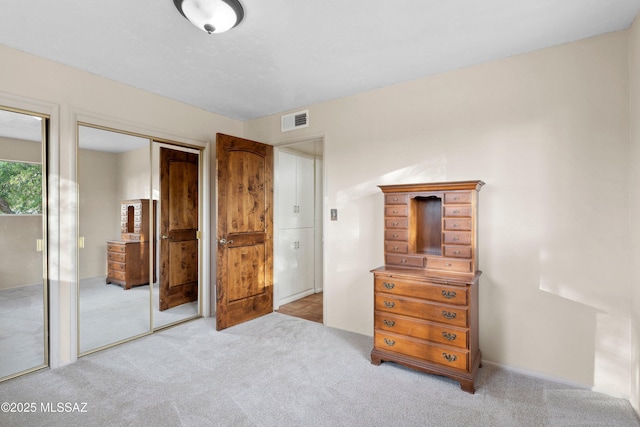 365 E Parkside St, Oracle, AZ 85623 - carpeted bedroom with multiple closets
