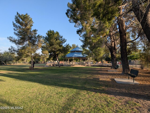 1709 S Avenida Sirio, Tucson, AZ 85710 - surrounding community featuring a gazebo and a lawn