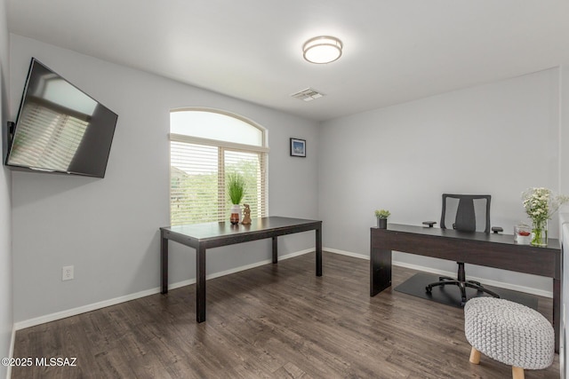 8751 W Saguaro Moon Rd, Marana, AZ 85653 - office space with wood finished floors and baseboards