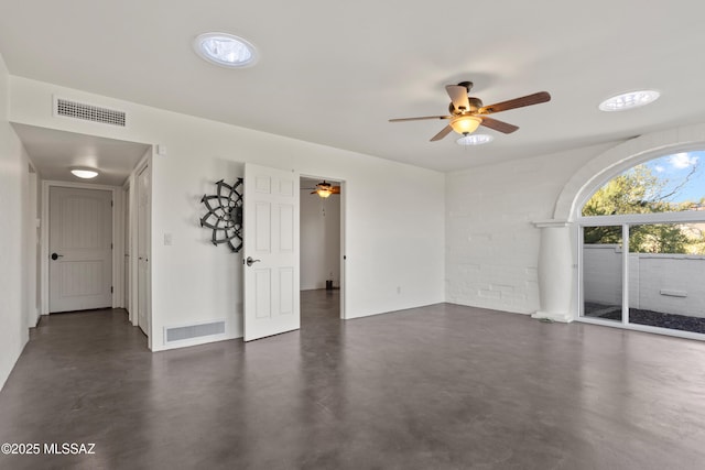 6355 N Camino De Santa Valera, Tucson, AZ 85718 - unfurnished room with ceiling fan and concrete flooring