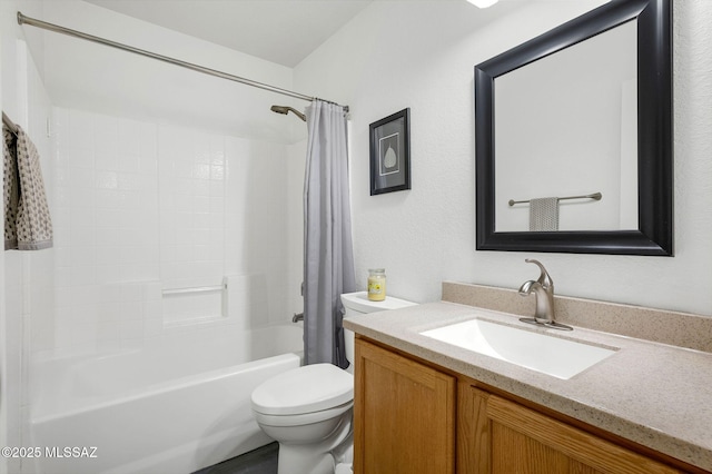 10140 E Pleasant View Way, Tucson, AZ 85748 - full bathroom with toilet, shower / bath combo, and vanity